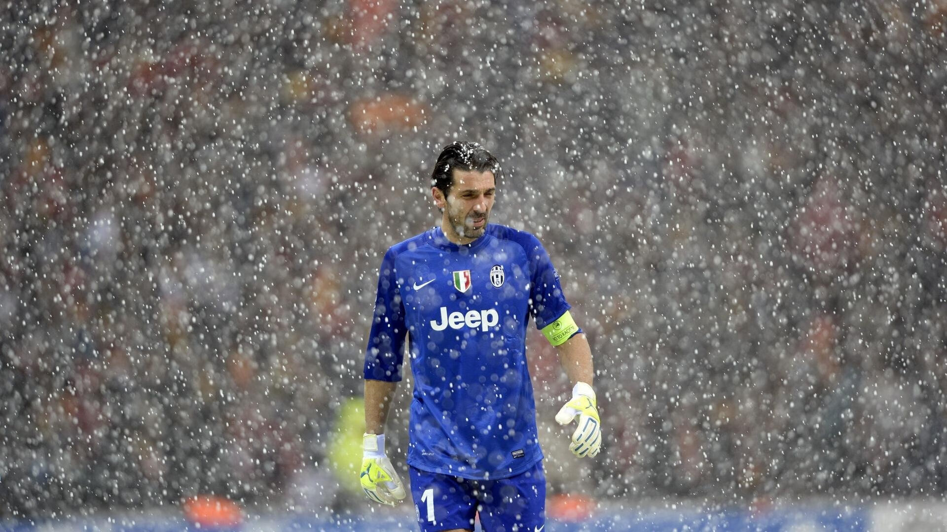 华体会登录入口-“胡利安·门德斯的球场统治力，带领美洲狮队冲击国际赛场”